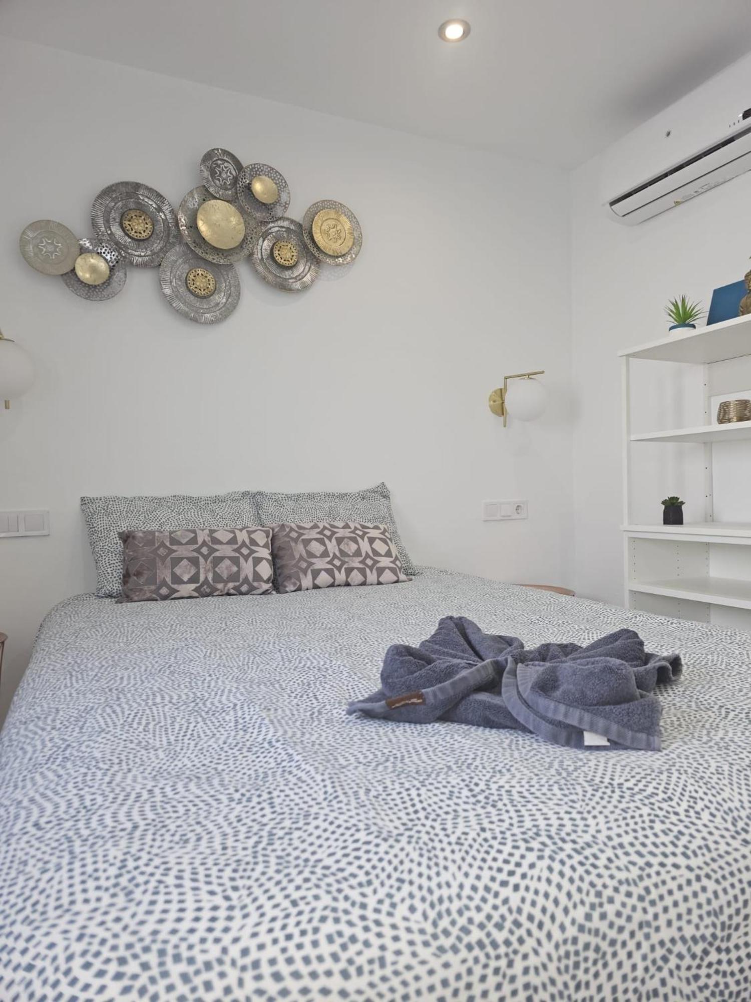 Pueblo Blanco Sea View Apartment By Namaste Elite Торремолинос Экстерьер фото